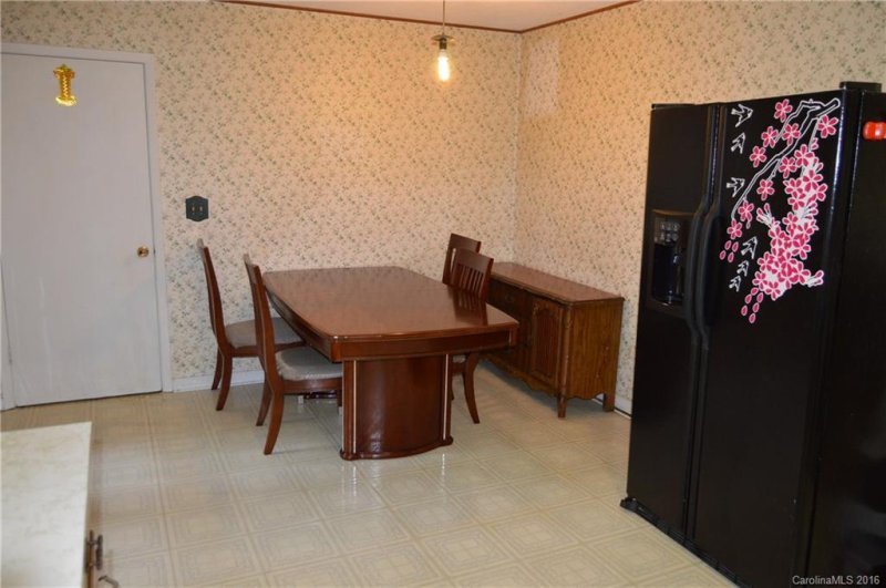 Property image 5 at 425 N Harper Drive, Hendersonville, NC 28791