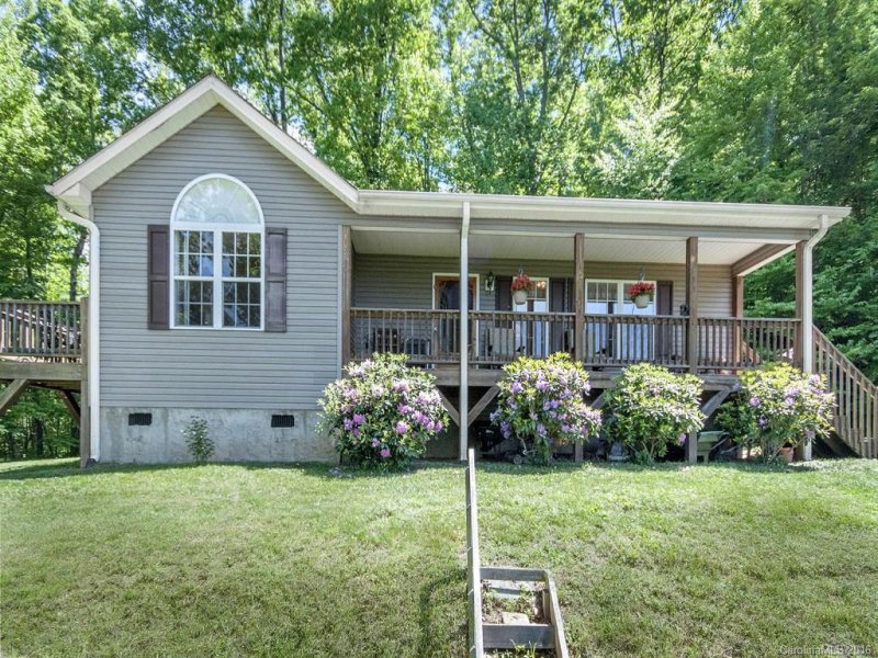 Property image 3 at 157 Eli Ridge, Clyde, NC 28721