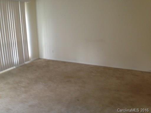 Property image 3 at 4926 Malibu Drive, Charlotte, NC 28215