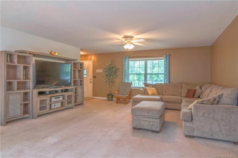 Property image 5 at 185 Ashford Drive, Olin, NC 28660