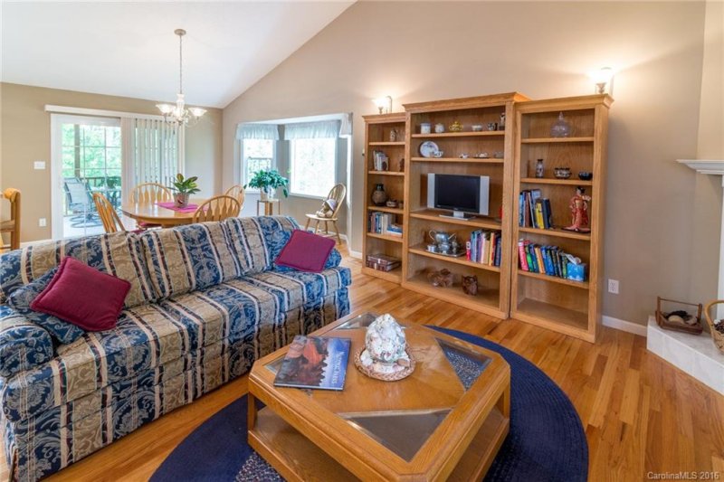 Property image 5 at 46 Red Maple Drive, Weaverville, NC 28787