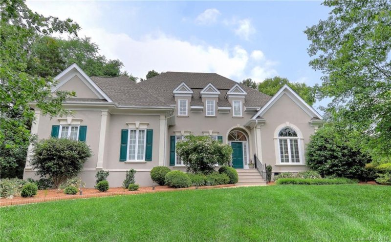 4112 Blaydes Court