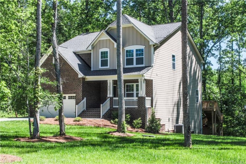 Property image 3 at 8305 Aspen Court, Charlotte, NC 28227