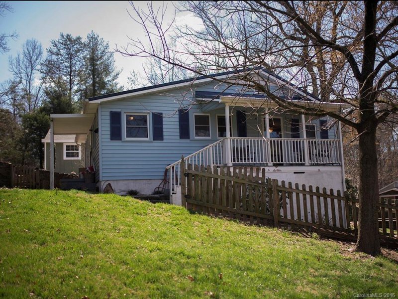 Property image 5 at 6 Arbutus Road, Asheville, NC 28805