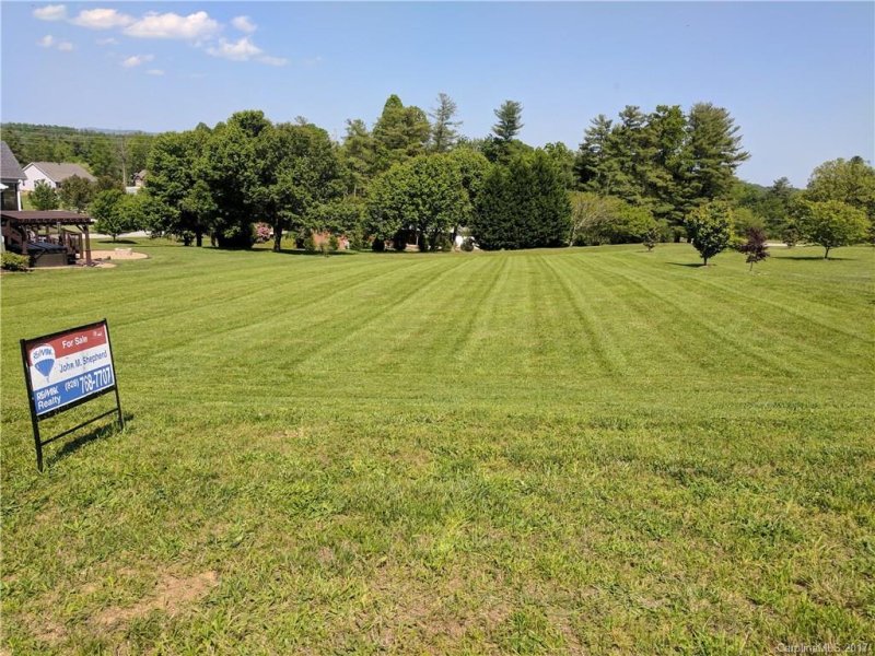 Property image 3 at 125 Tryon View Drive, Flat Rock, NC 28731