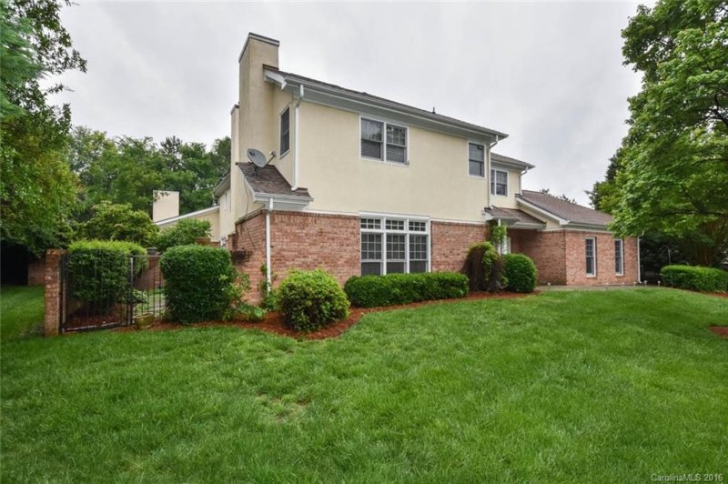 Property image 3 at 11136 Villa Trace Place, Charlotte, NC 28277