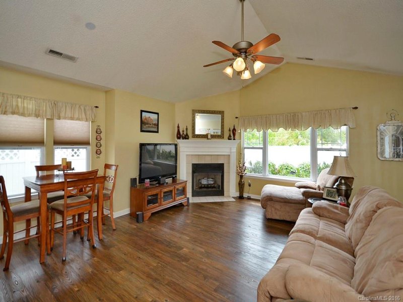 Property image 2 at 15 Sunview Circle, Arden, NC 28704