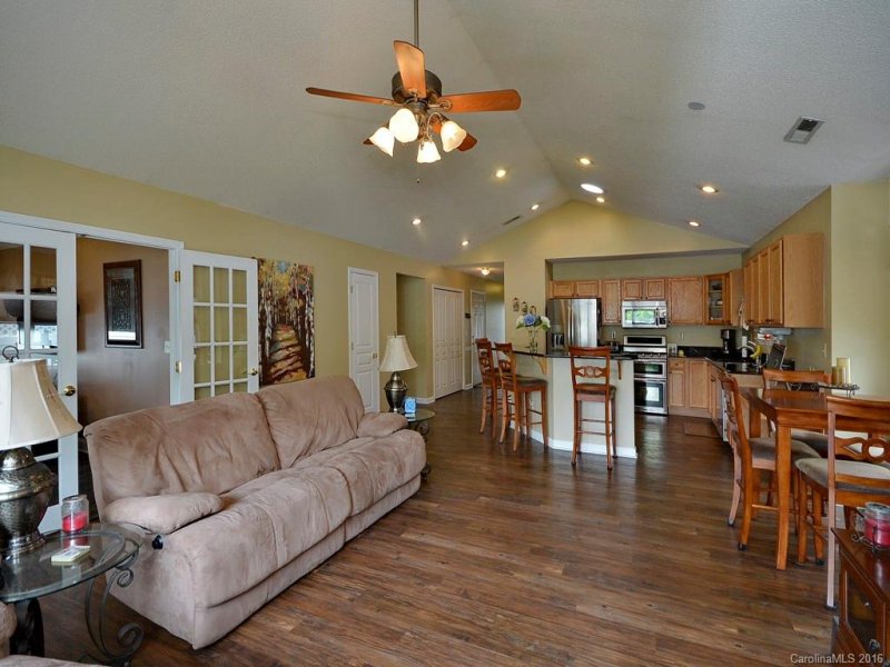 Property image 3 at 15 Sunview Circle, Arden, NC 28704