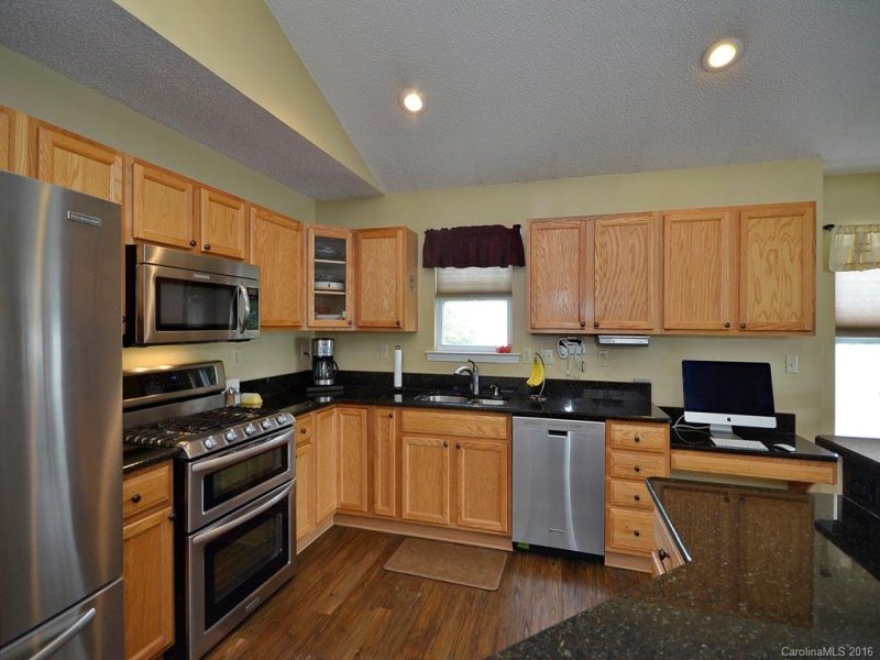 Property image 5 at 15 Sunview Circle, Arden, NC 28704