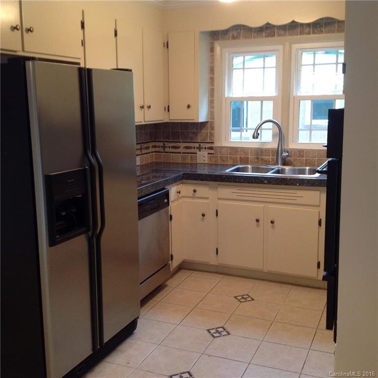 Property image 4 at 3900 Allwood Drive, Charlotte, NC 28217