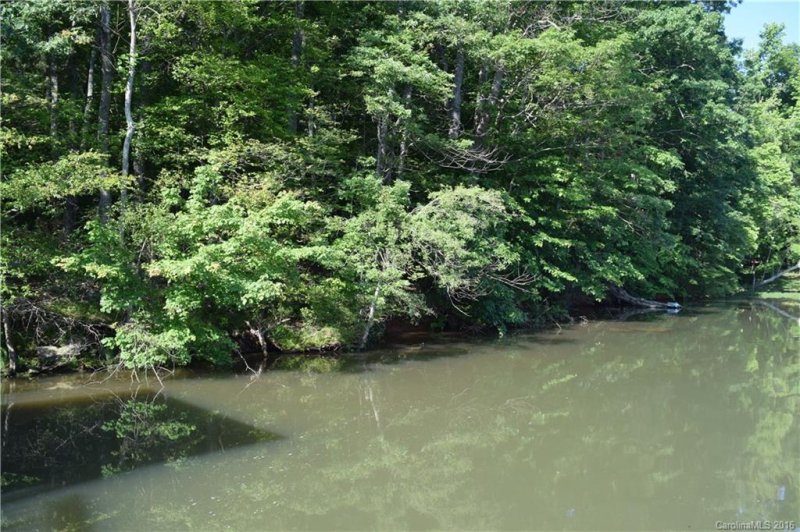 Property image 4 at 11900 Mountain Crest Circle, Charlotte, NC 28216