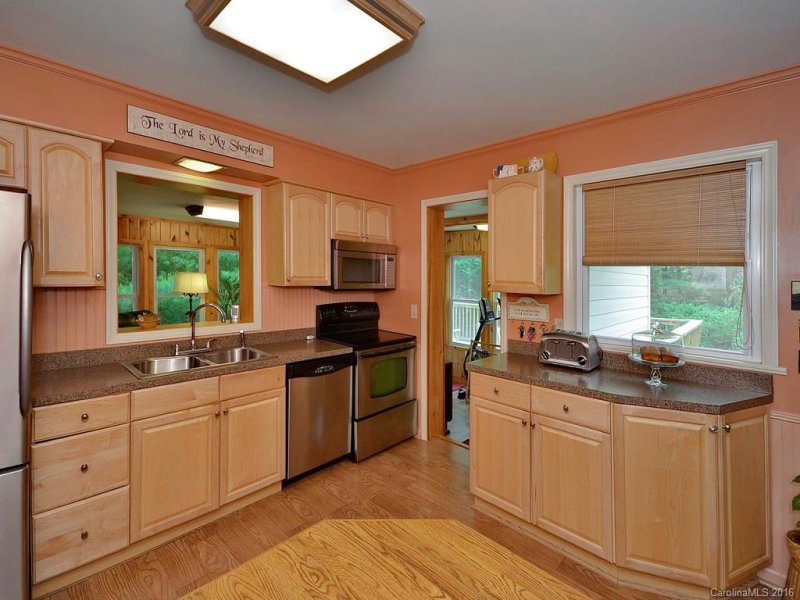 Property image 4 at 329 N Harper Road, Hendersonville, NC 28791