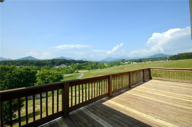 Property image 3 at 32 Lawson Ridge Road, Leicester, NC 28748