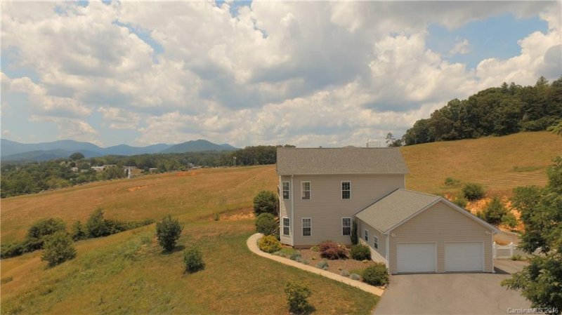 Property image 4 at 32 Lawson Ridge Road, Leicester, NC 28748