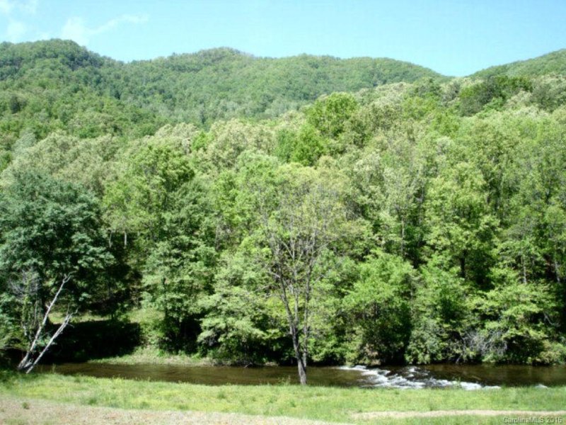 Property image 2 at 10 N Sundrops Trail, Cullowhee, NC 28723