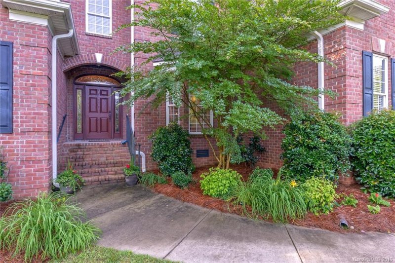 Property image 2 at 380 Colleton Court, Rock Hill, SC 29732