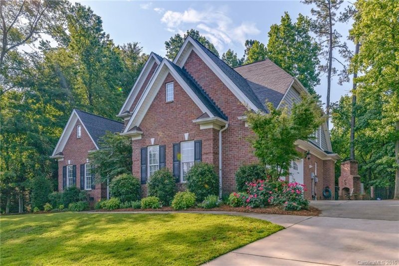 Property image 3 at 380 Colleton Court, Rock Hill, SC 29732