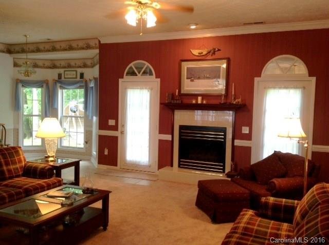 Property image 2 at 1417 34th Avenue Lane, Hickory, NC 28601