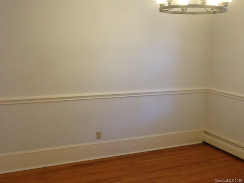 Property image 3 at 1235 Lynbrook Drive, Charlotte, NC 28211