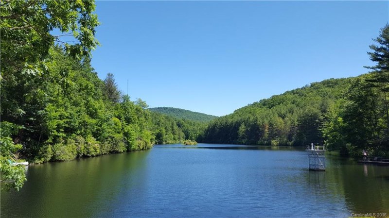 Property image 3 at 16 Sequoyah Woods Drive, Brevard, NC 28712