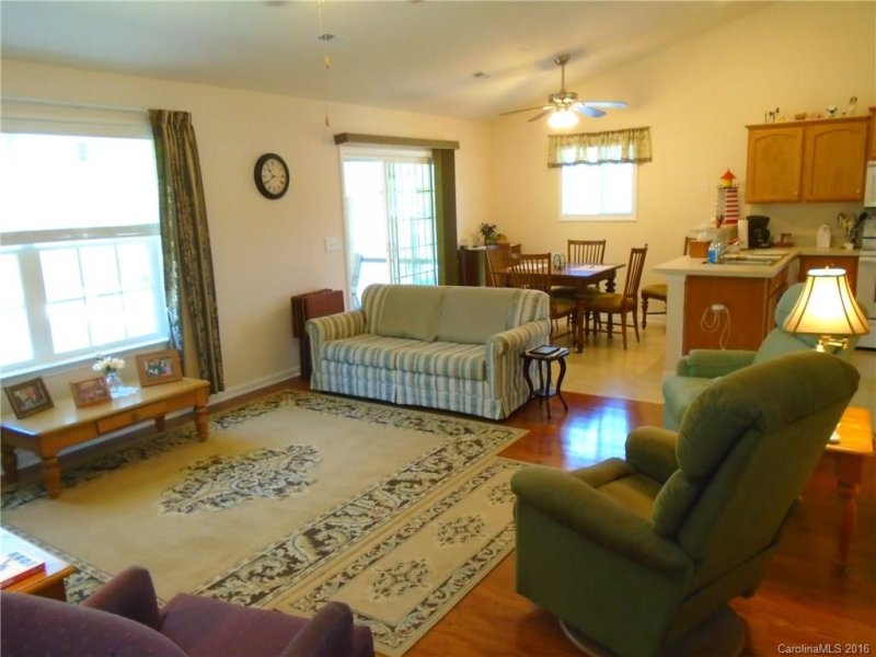 Property image 4 at 710 Lazy Oak Court, Clover, SC 29710