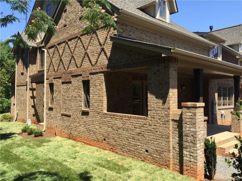 Property image 2 at 5925 Tred Avon Court, Charlotte, NC 28226