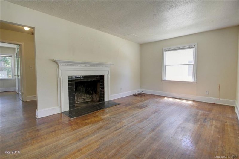 Property image 3 at 3914 Admiral Avenue, Charlotte, NC 28205