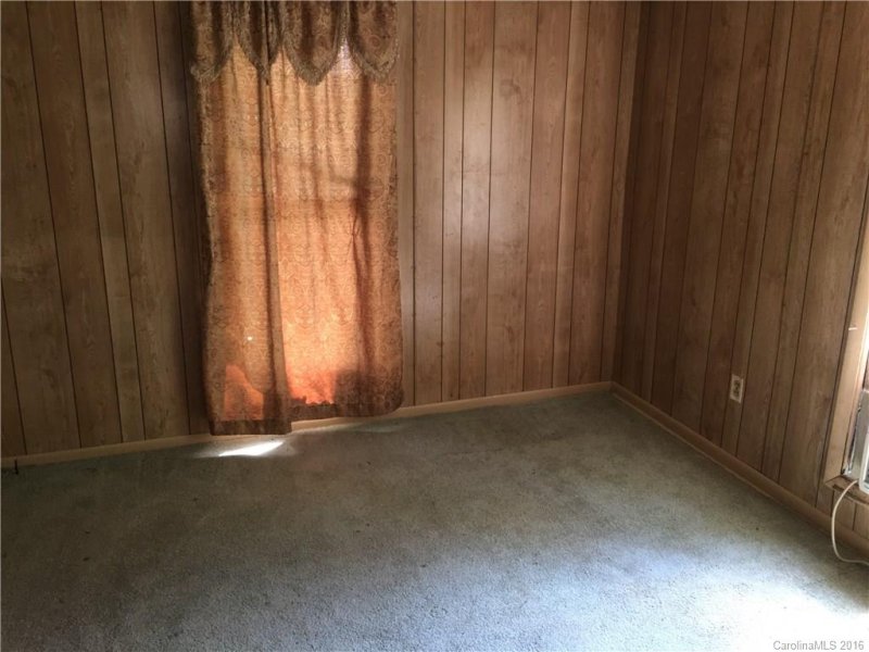 Property image 3 at 620 24th Street, Hickory, NC 28602