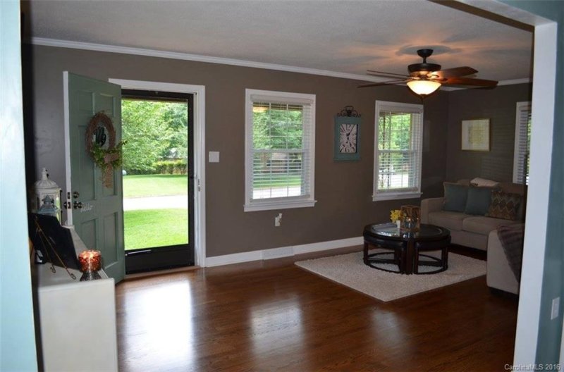 Property image 3 at 1135 Carolina Circle, Statesville, NC 28677