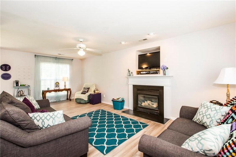 Property image 3 at 3109 Pine Pointe Street, Matthews, NC 28104