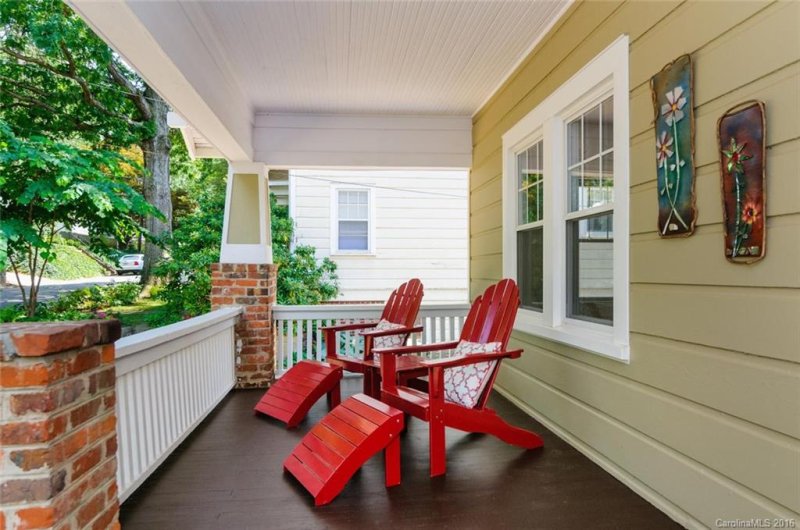 Property image 3 at 30 Woodvale Avenue, Asheville, NC 28804