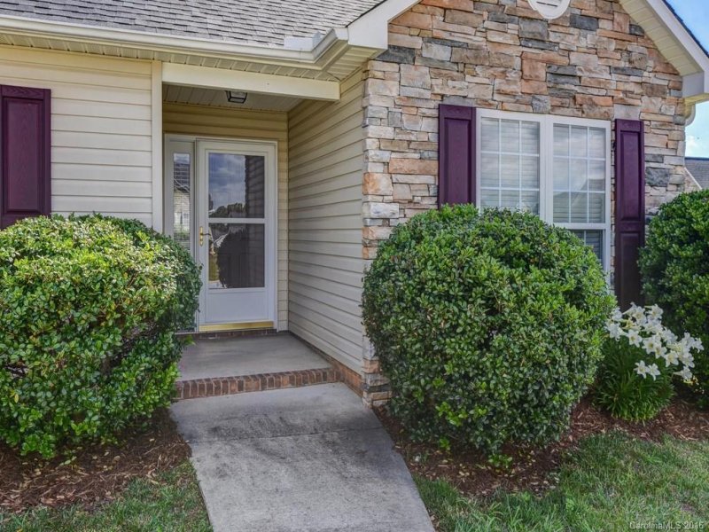 Property image 2 at 25 Livingston Farm Road, Fletcher, NC 28732