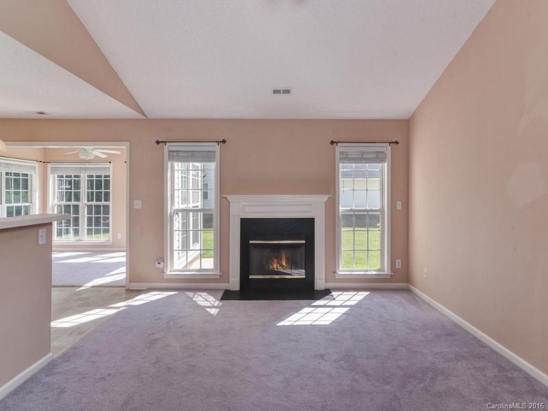 Property image 5 at 25 Livingston Farm Road, Fletcher, NC 28732