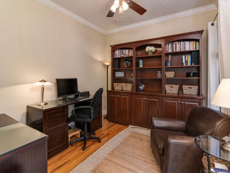 Property image 3 at 36 Weston Heights Drive, Asheville, NC 28803