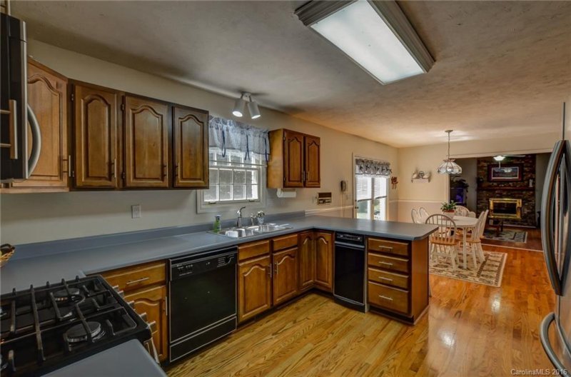 Property image 4 at 9 Tree Top Drive, Arden, NC 28704