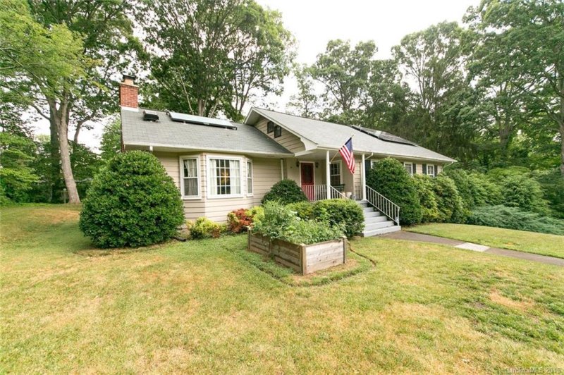 Property image 2 at 20 Forestdale Drive, Asheville, NC 28803