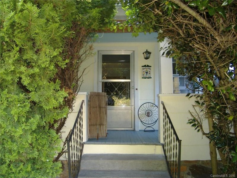 Property image 3 at 9 Mountainview Road, Asheville, NC 28806