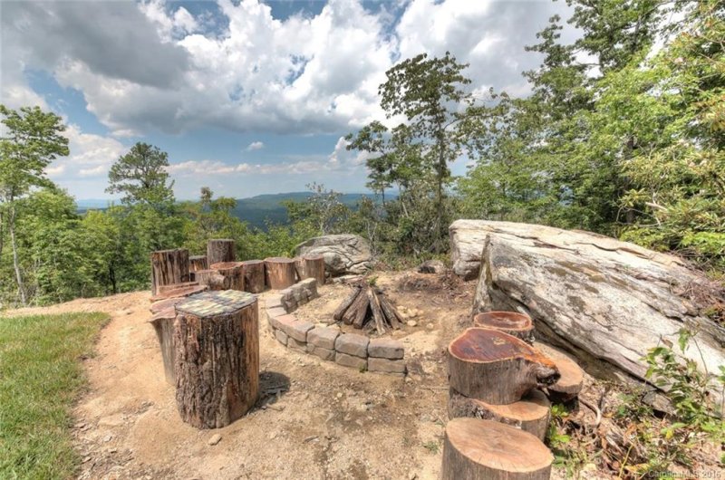 Property image 2 at 167 Old Still Road, Hendersonville, NC 28739