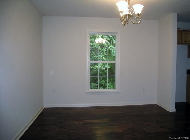 Property image 4 at 1 Bartlett Mountain Road, Asheville, NC 28805