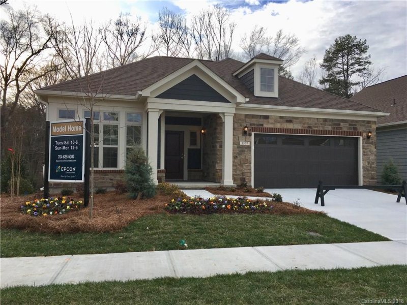 1307 Garden Vista Drive