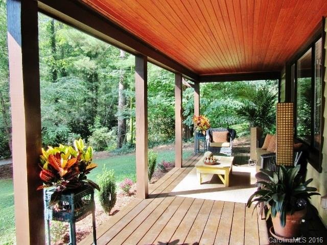 Property image 2 at 316 Crystal Springs Drive, Hendersonville, NC 28739
