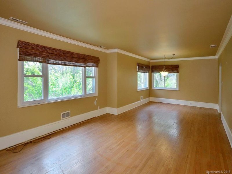 Property image 4 at 792 Ransier Drive, Hendersonville, NC 28739