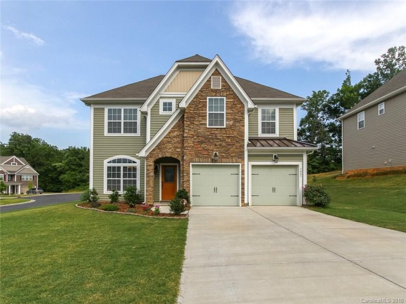 3007 Collin House Drive