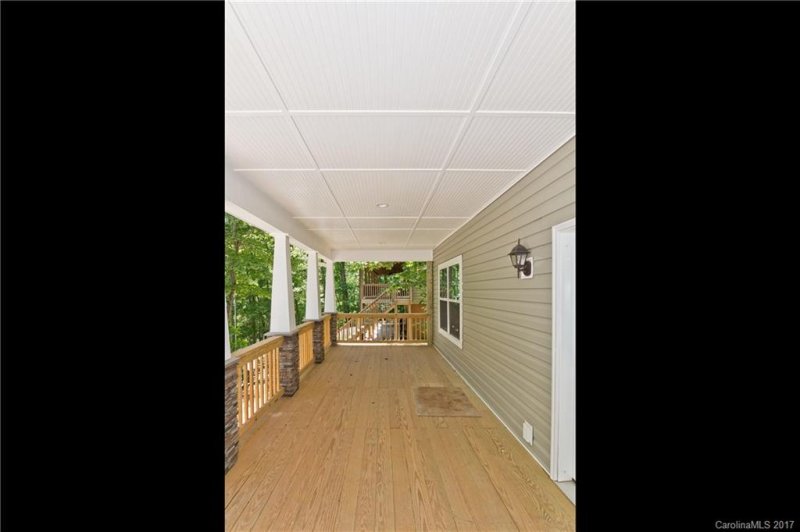 Property image 4 at 4 Coneflower Court, Black Mountain, NC 28711