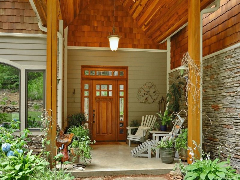 Property image 4 at 40 Stone Cliff Drive, Asheville, NC 28803