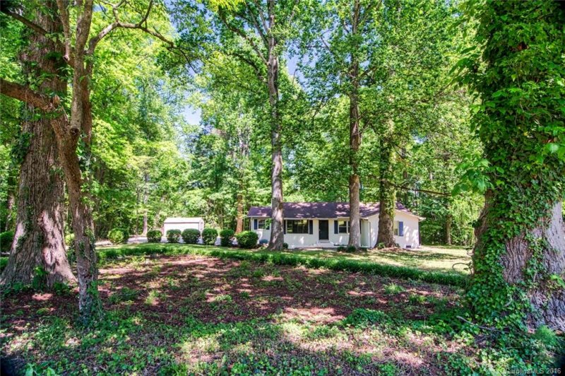 Property image 2 at 7113 Ridge Lane Road, Charlotte, NC 28262