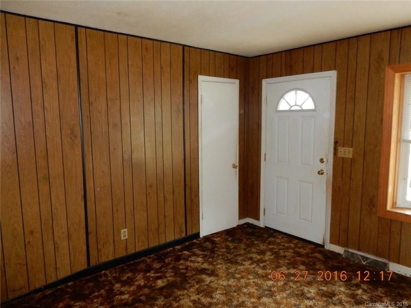 Property image 3 at 207 Johnston Drive, Belmont, NC 28012
