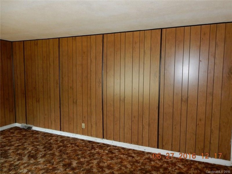 Property image 4 at 207 Johnston Drive, Belmont, NC 28012