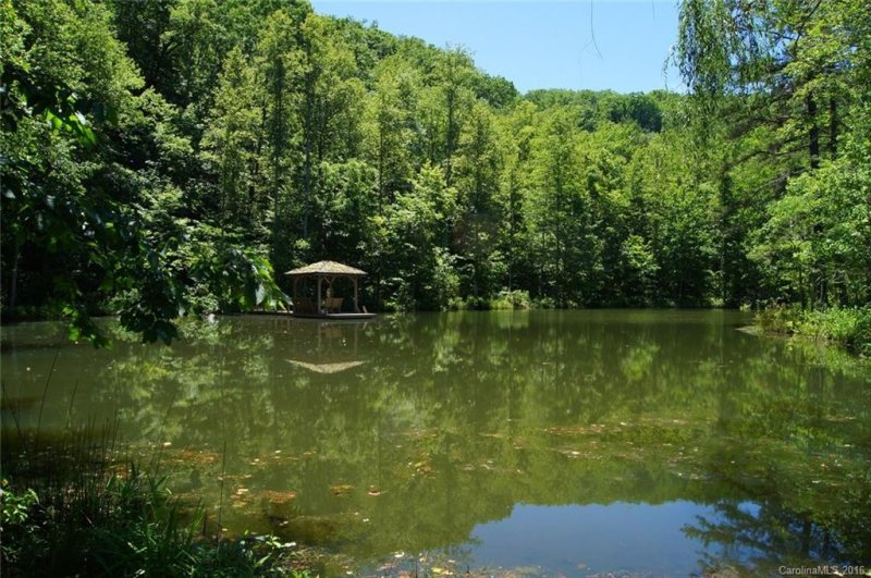 Property image 2 at 8 Winterle Road, Lake Lure, NC 28746