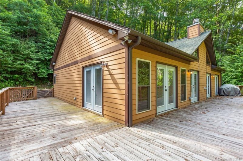 Property image 3 at 82 Hawk Nest Road, Maggie Valley, NC 28751